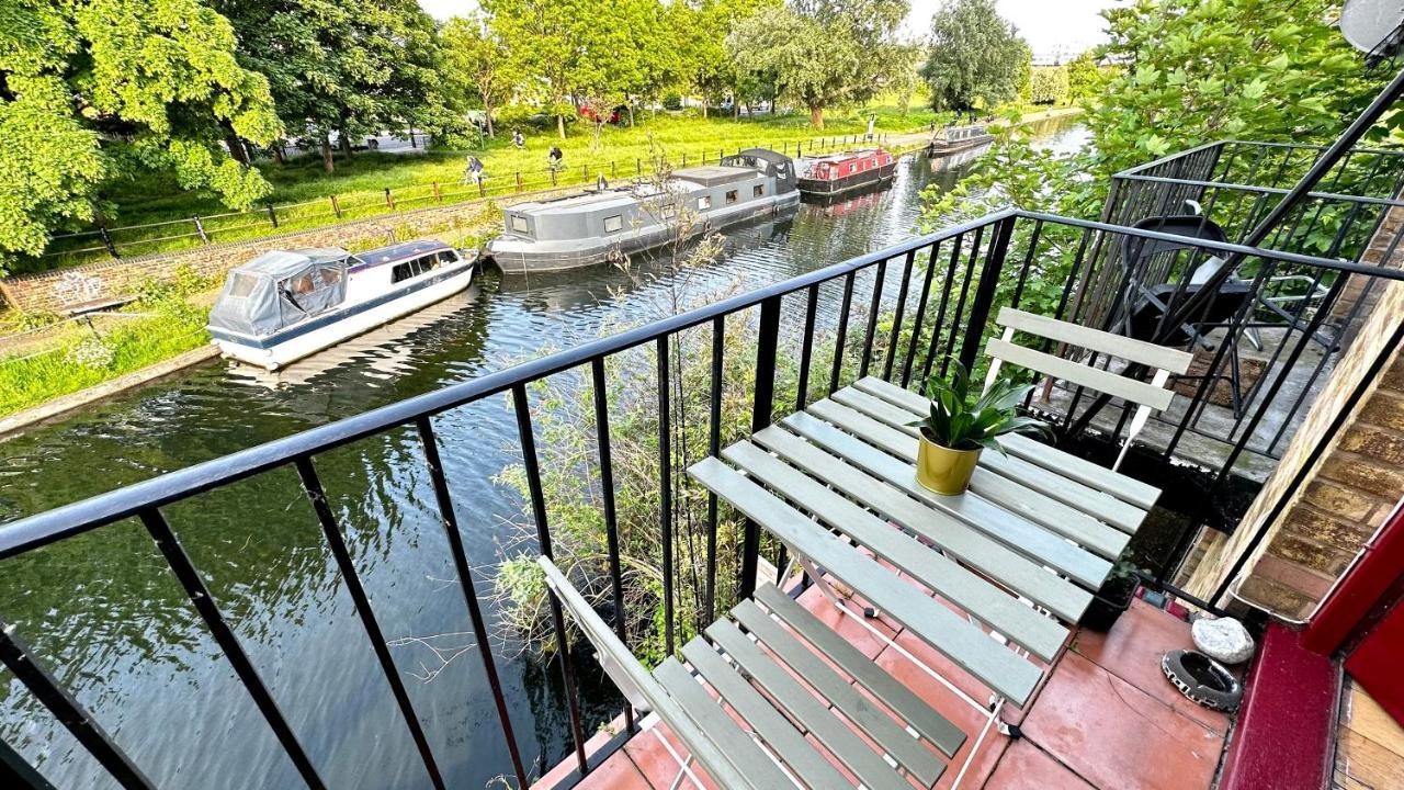 Amazing Location - City Of London- 2 Bedroom Stunning Canal View House With Private Garden,Parking & Balcony Kültér fotó